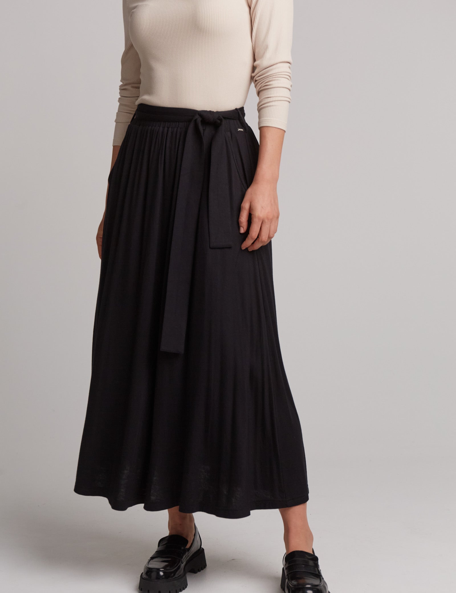 Studio Jersey Tie Skirt - Ebony - eb&ive Clothing - Skirt Maxi