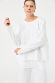 Studio Traveller LS Tshirt - Salt