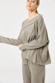 Studio Traveller LS Tshirt - Olive