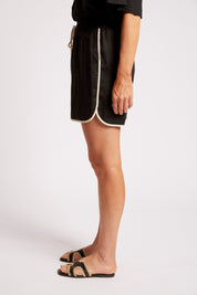 Maris Splice Short - Black / Tusk