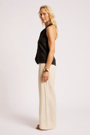 Maris Halter Vest - Black
