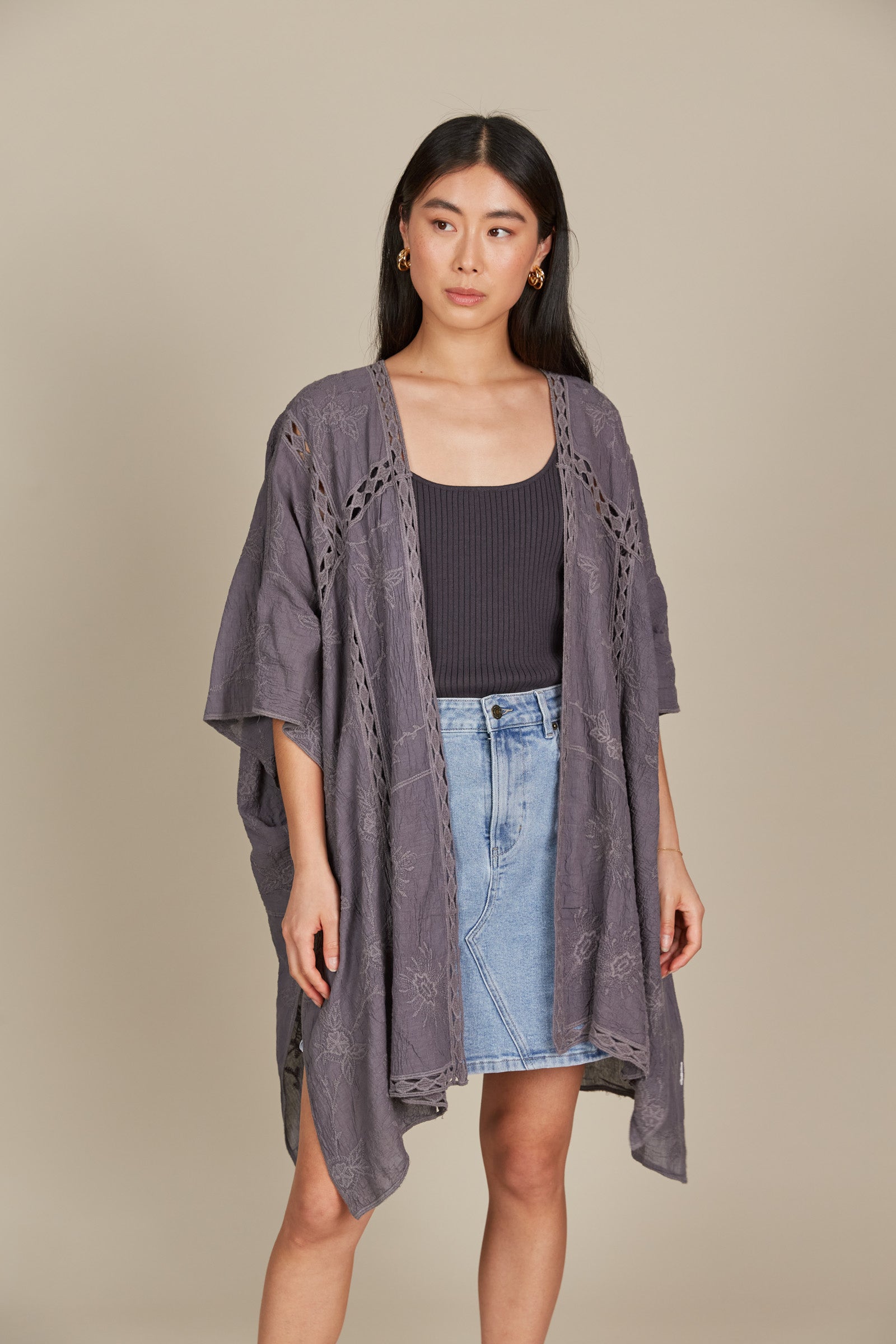 Fleur Cape - Graphite