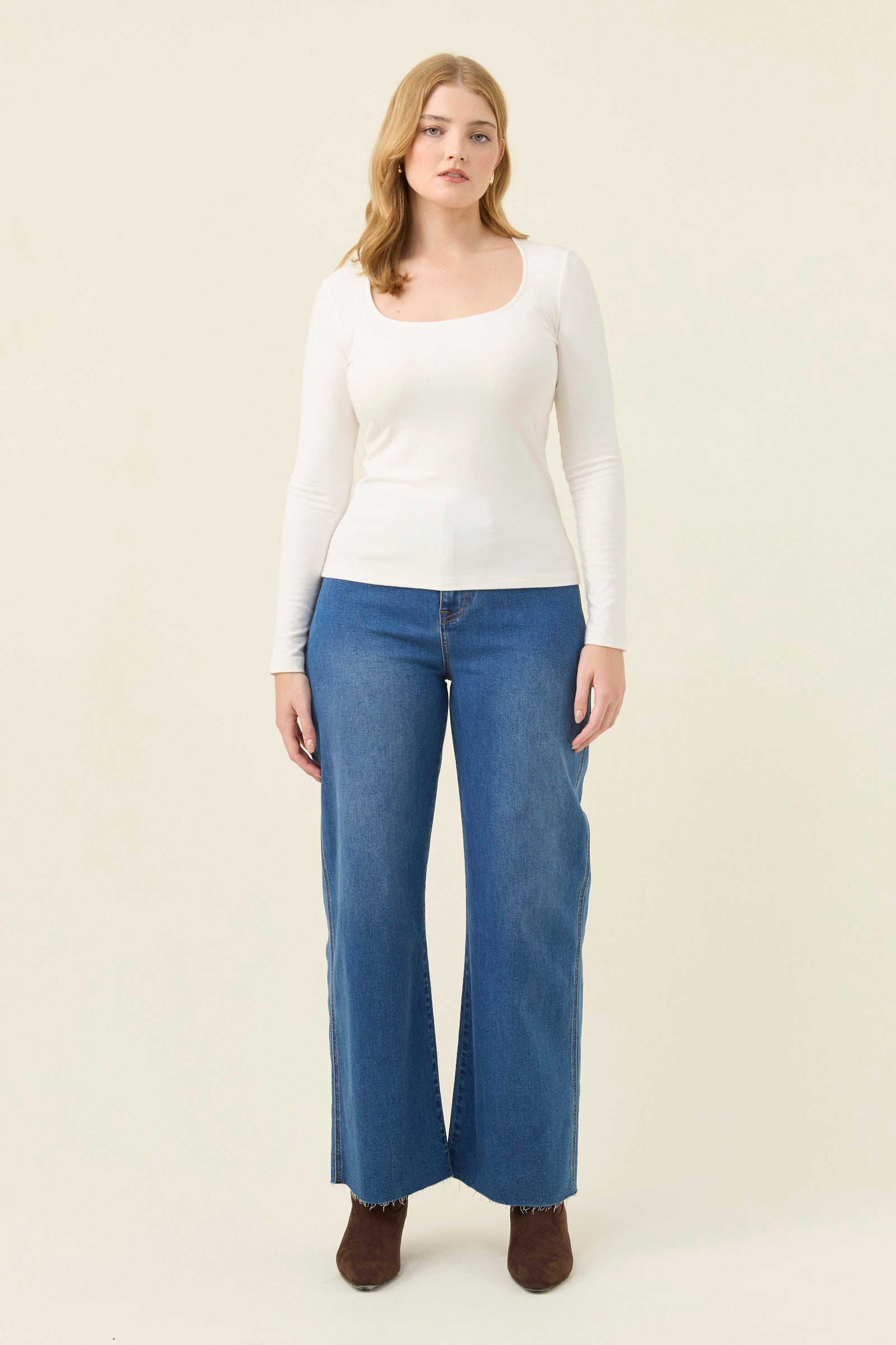 Naria Scoop Neck Top - Ivory