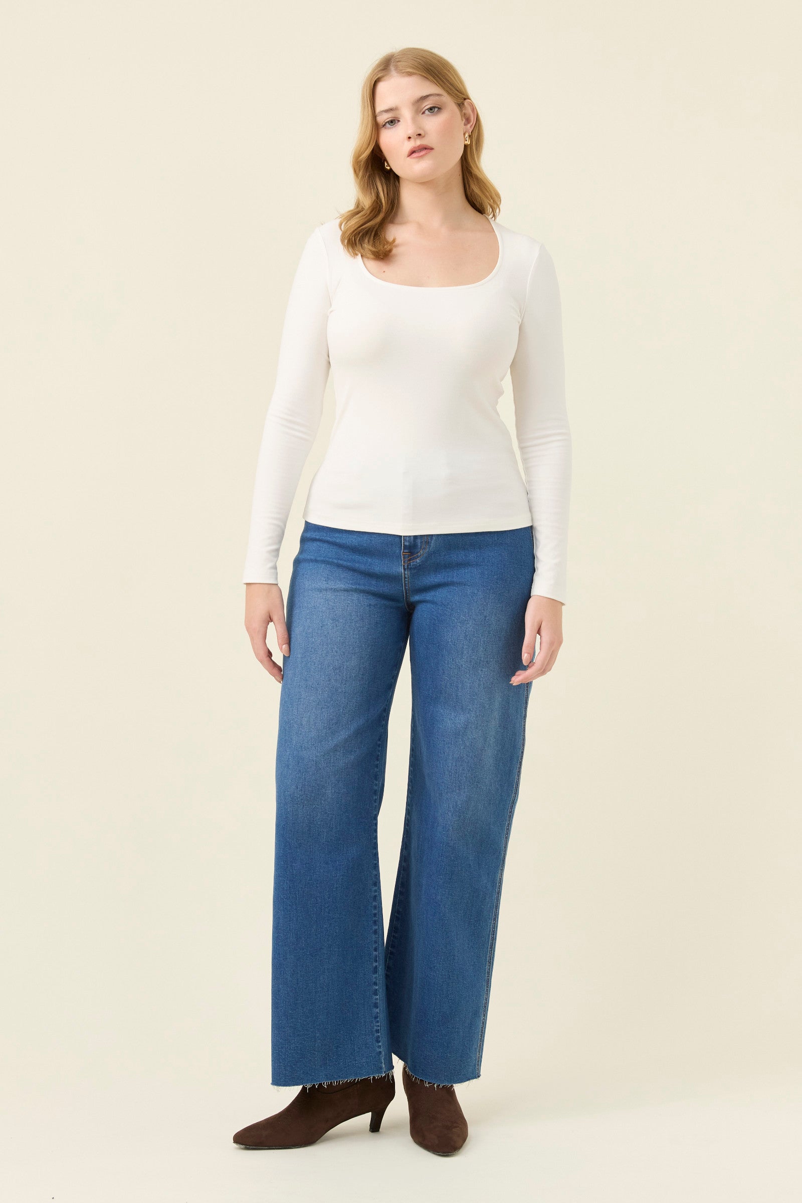 Naria Scoop Neck Top - Ivory