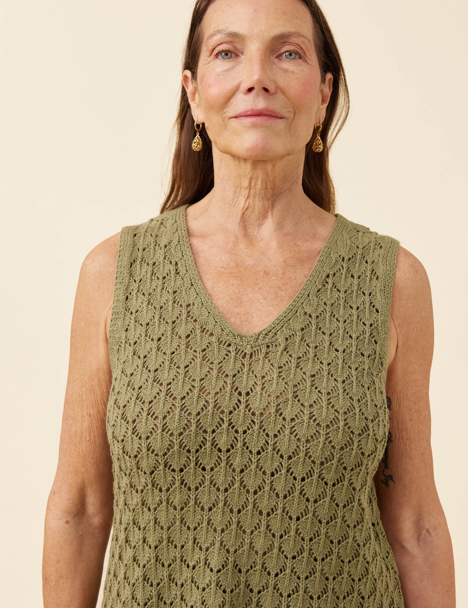 4561516_4562011D.jpg