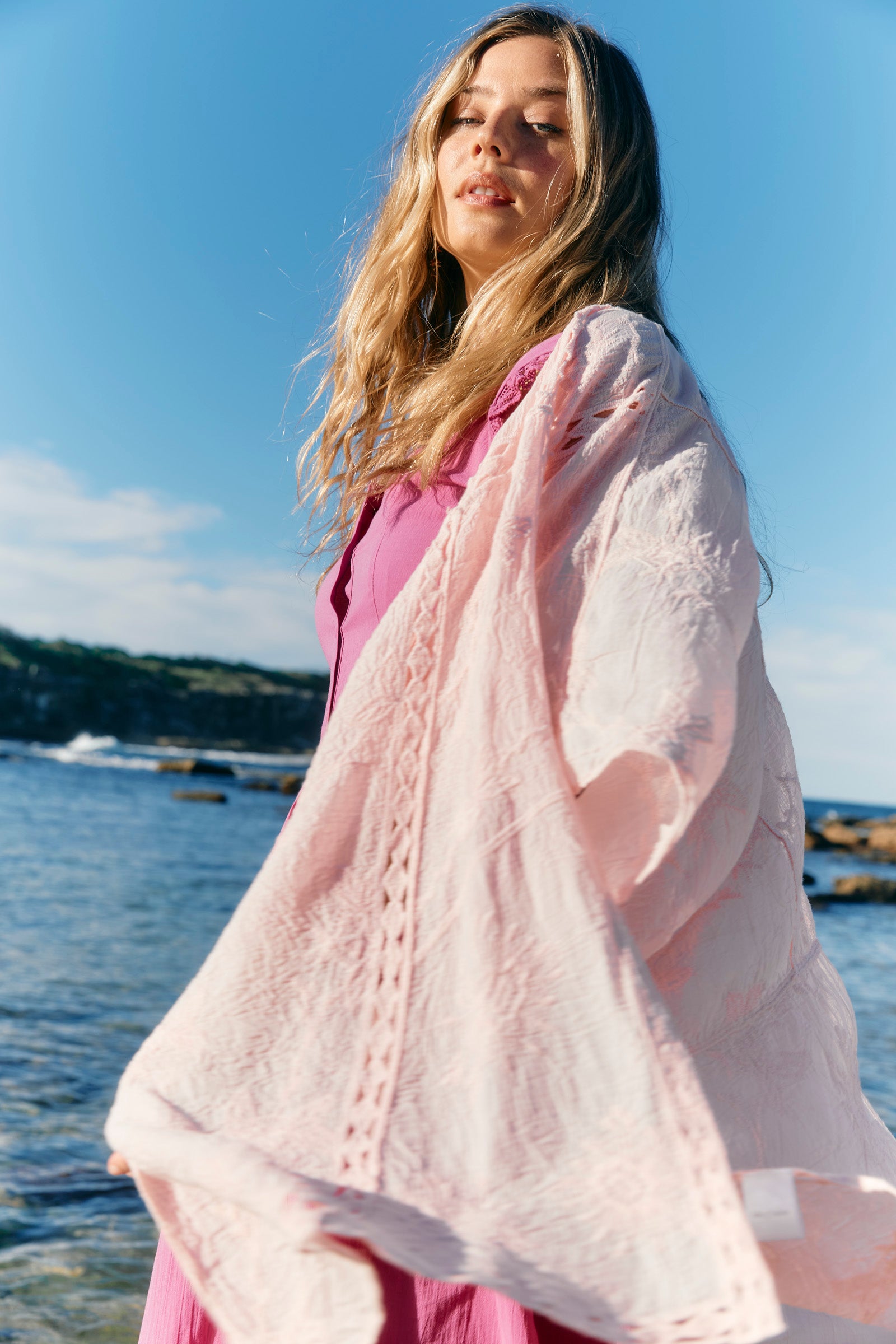 Elodie Cape - Light Pink