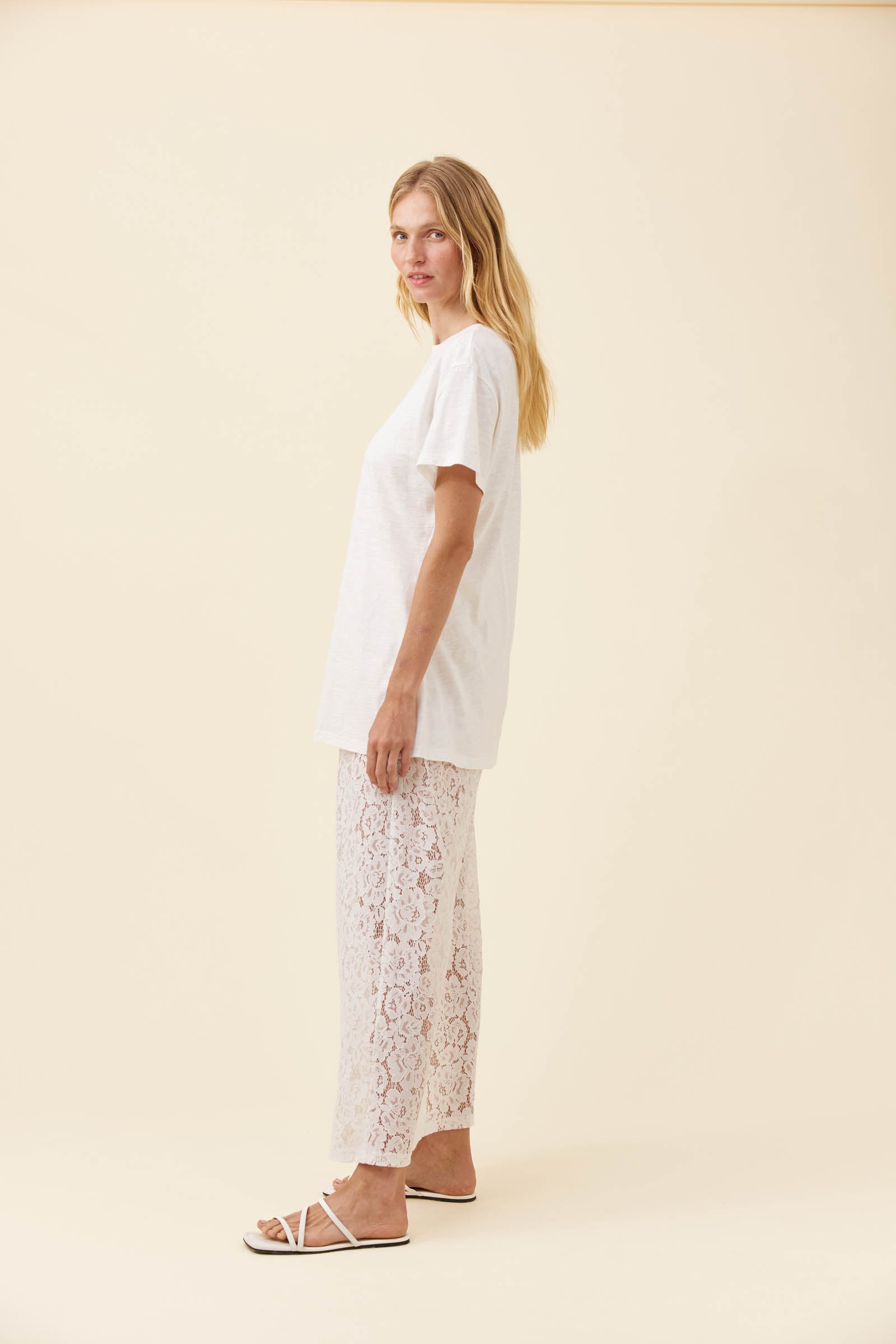 Eva Tshirt - White