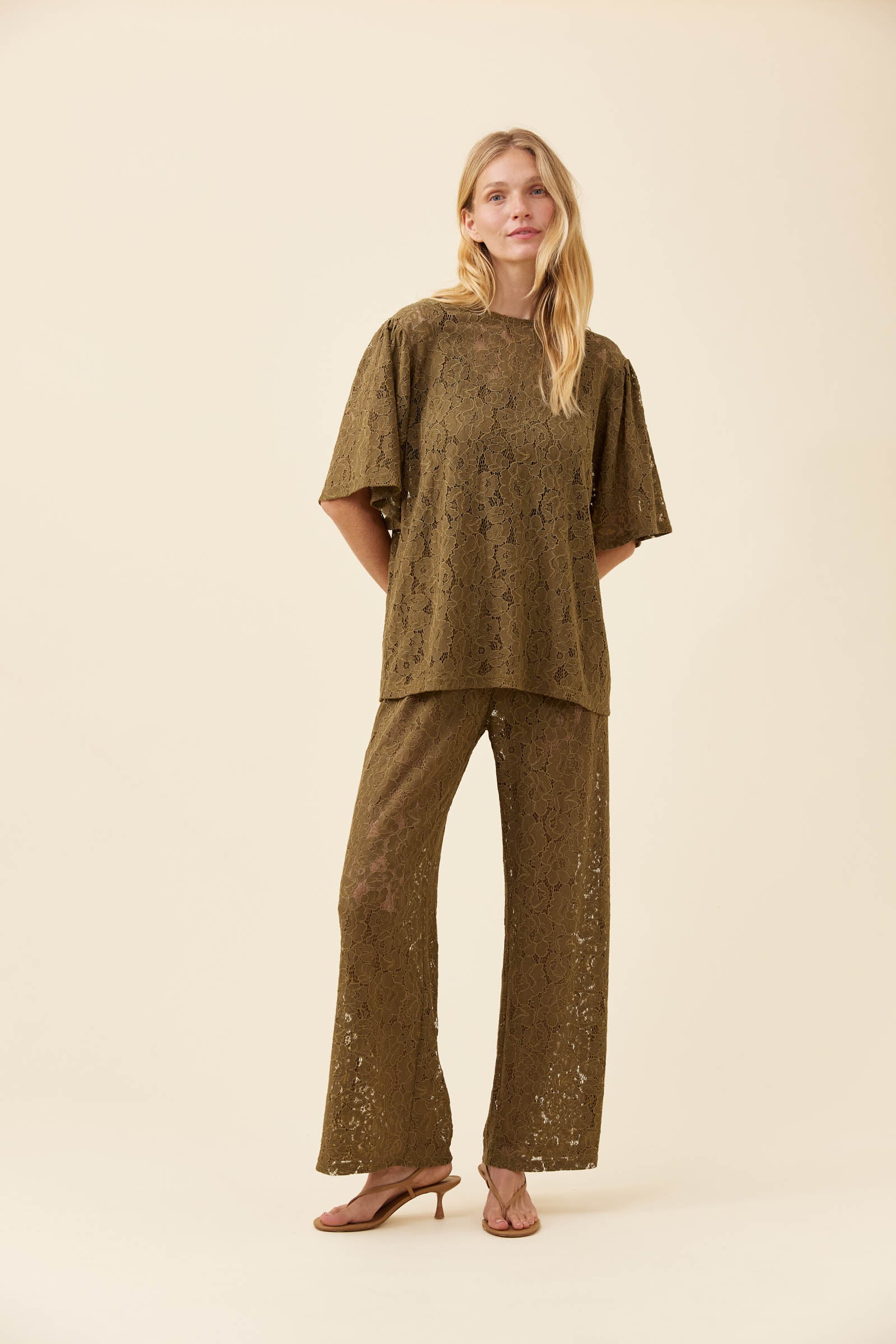 Ethel Lace Tshirt - Olive