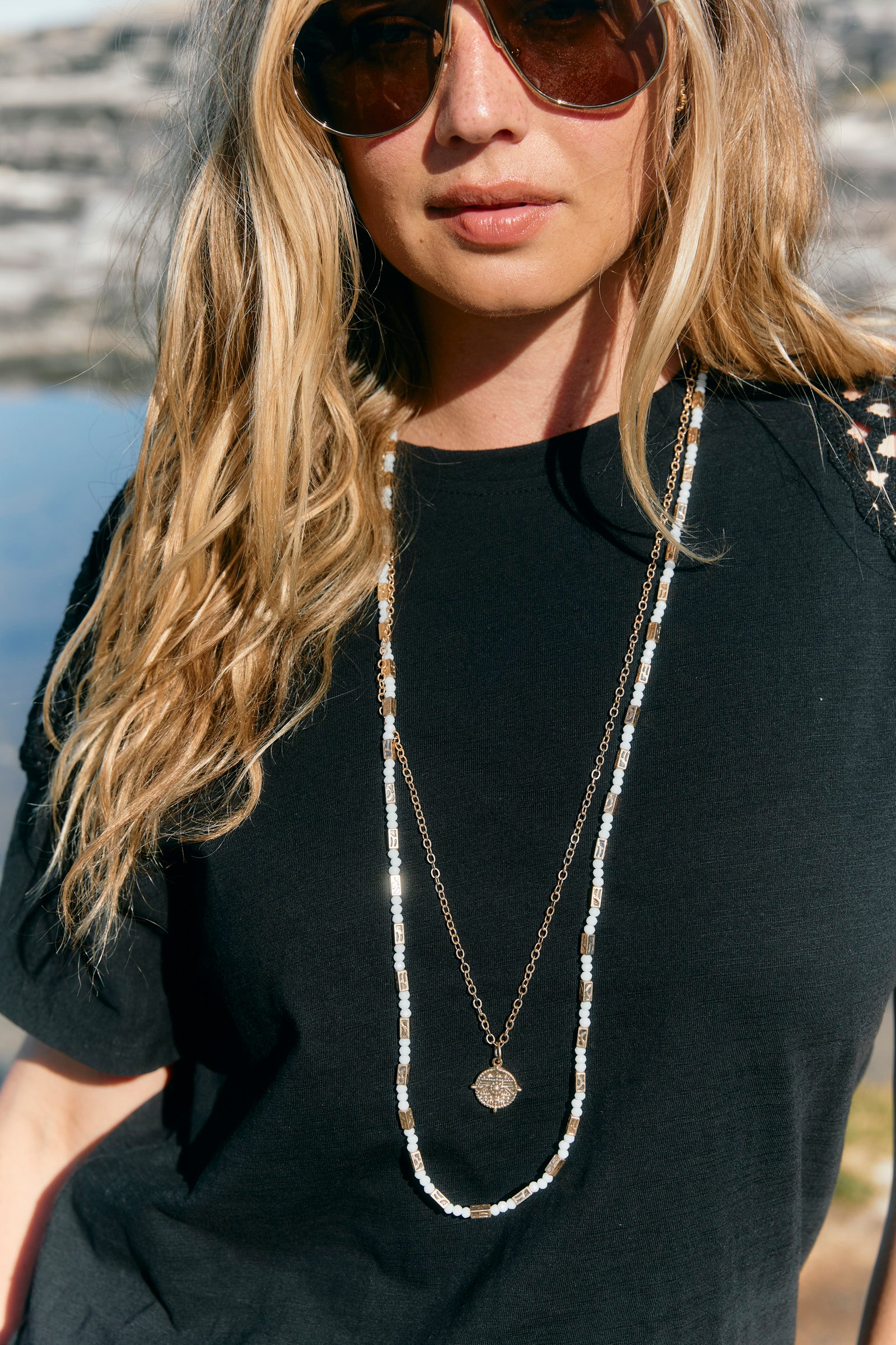 Frida Necklace - Gold / White
