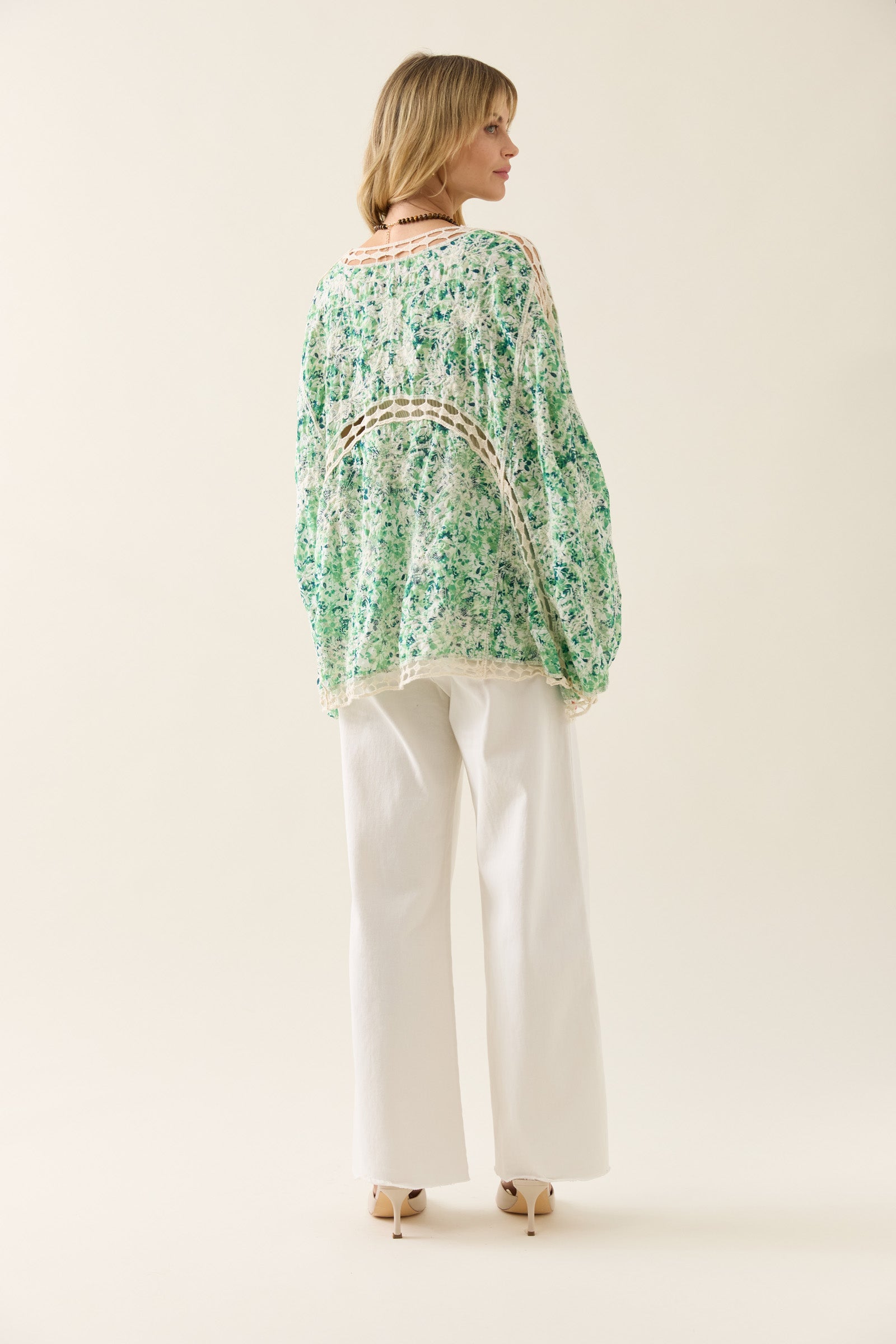 Oline Lace Cape - Jasmine
