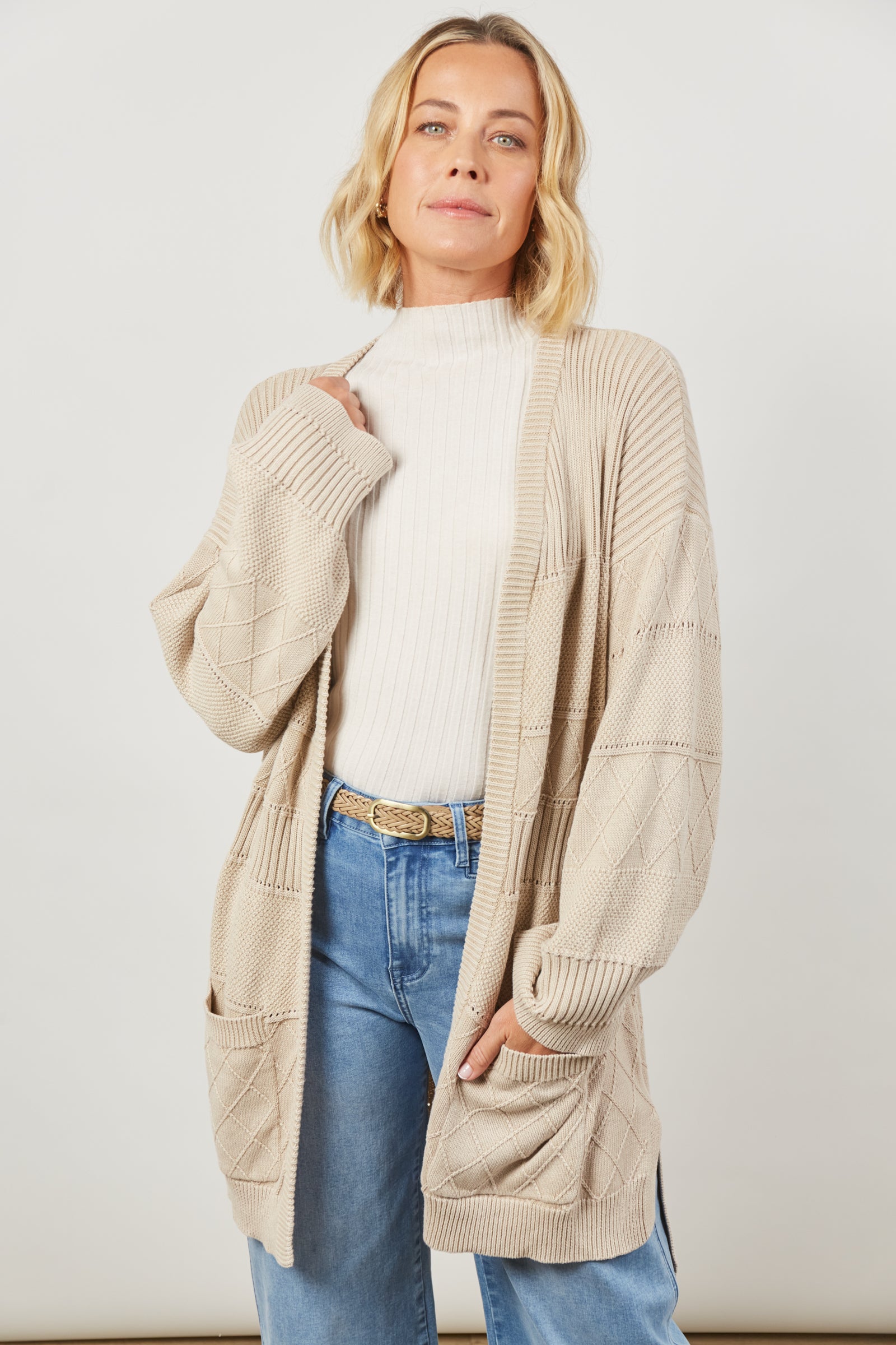 Metro Cardigan - Buff