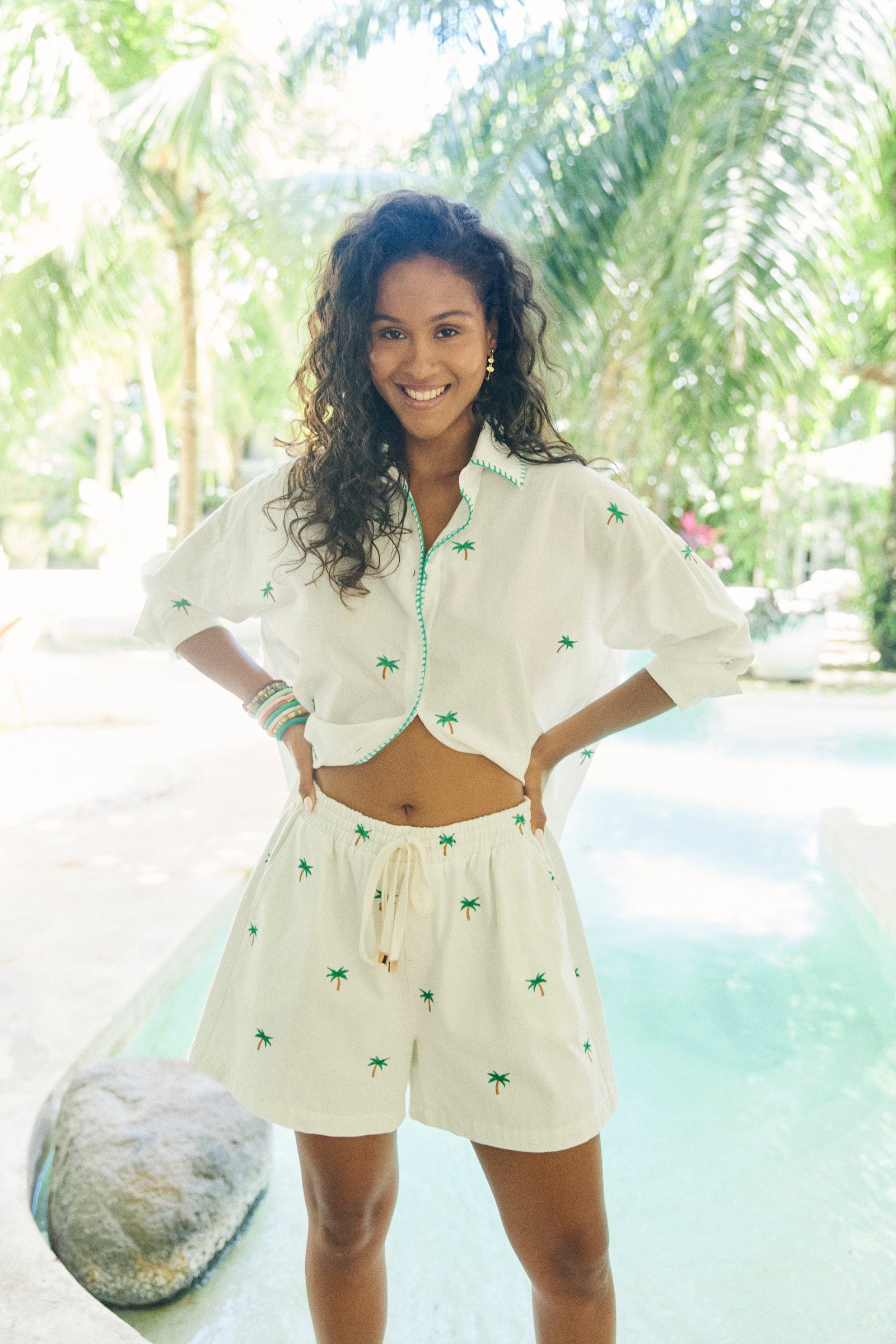 Mauritius Embroidered Denim Short - White