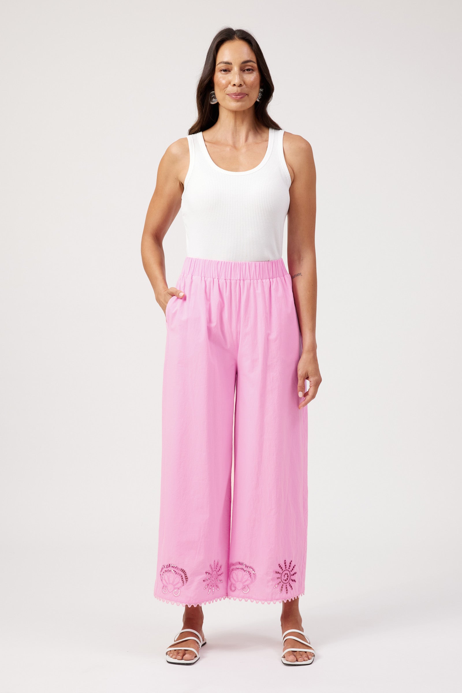 Larissa Broderie Pant - Pink