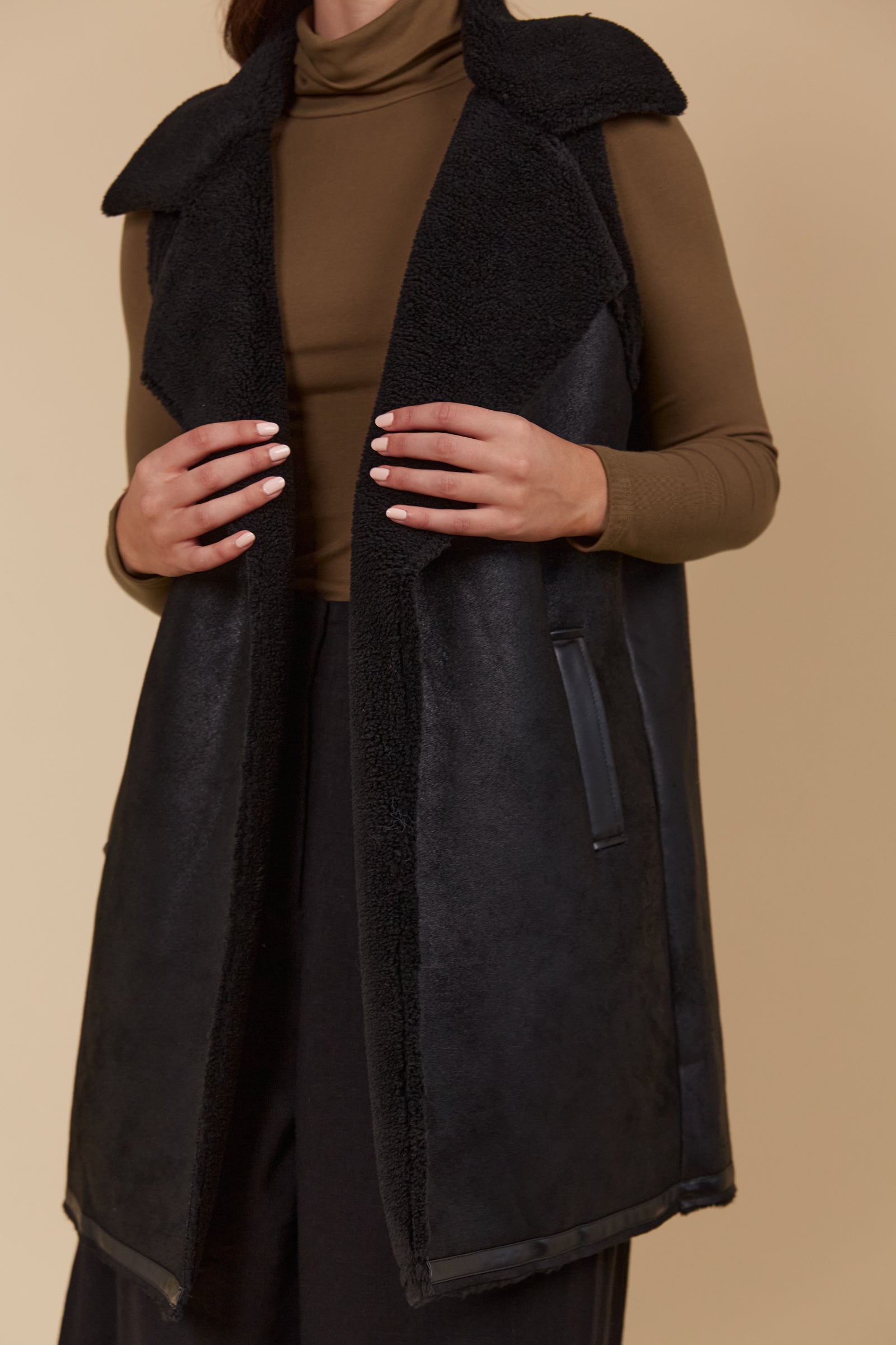 Eris Vest - Onyx