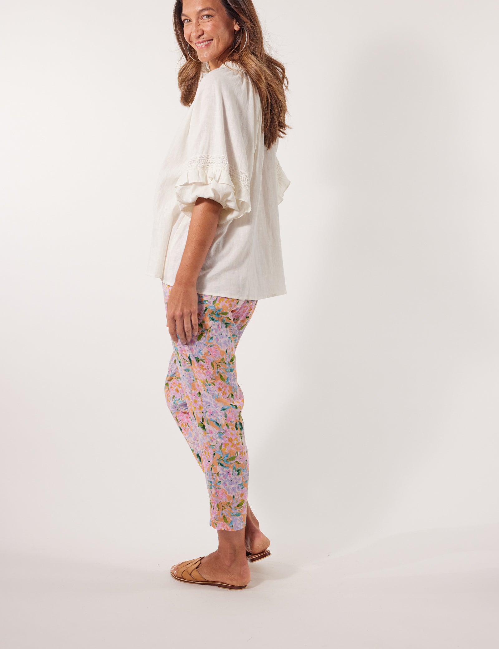 dd8087e0-5434-4ba8-a47e-5a5e9b51473e.jpg